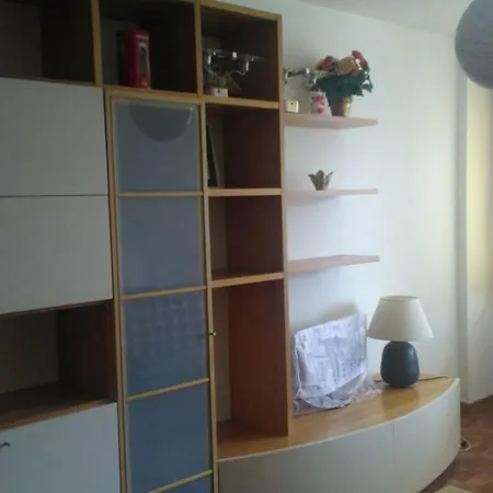 Arquebuse Apartment *